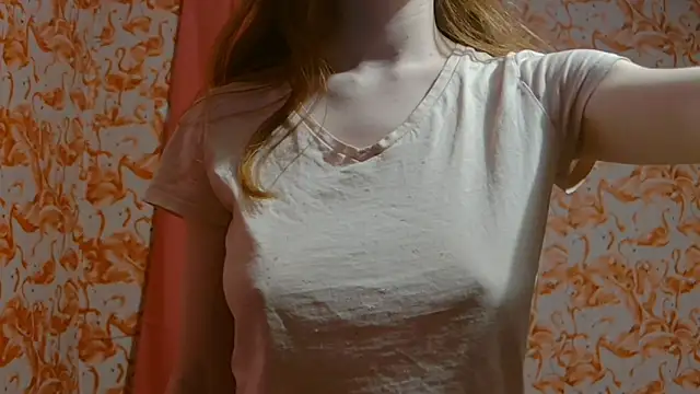 strawberrysmoothie online show from 01/20/25, 12:46