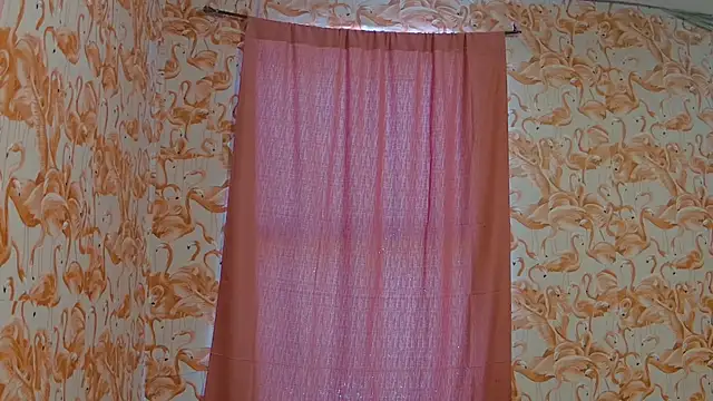 strawberrysmoothie online show from 10/14/25, 06:42