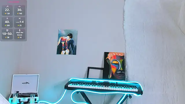 Snapshot of 4ever_dude chatting on 03/06/25, 05:24 4ever dude online show from 03/06/25, 05:24