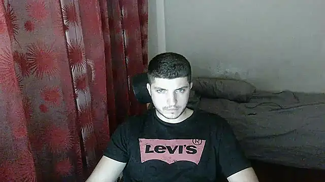 BoiWhore online show from 09/19/25, 04:40