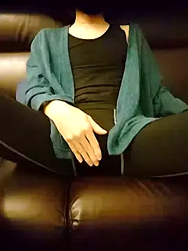 Snapshot of --MIKASA-- chatting on 02/05/25, 06:26 --MIKASA-- online show from 02/05/25, 06:26