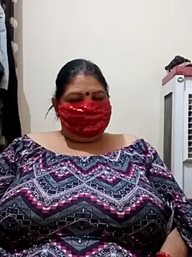 Shoni   online show from 12/19/24, 07:18