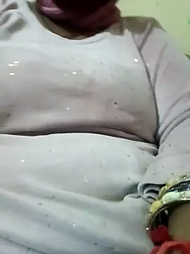 Shoni   online show from 12/15/25, 04:00