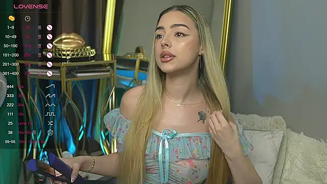 ScarletColes online show from 01/30/25, 10:41