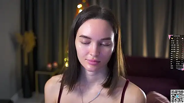 Snapshot of AnneKlint chatting on 12/28/24, 08:16 AnneKlint online show from 12/28/24, 08:16