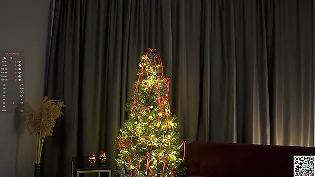 Snapshot of AnneKlint chatting on 01/06/25, 11:18 AnneKlint online show from 01/06/25, 11:18