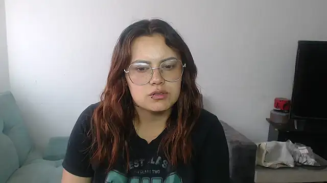 Snapshot of celeste_anny_1 chatting on 04/20/26, 08:43 celeste anny 1 online show from 04/20/26, 08:43