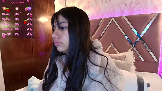 Snapshot of Miaa_Smiith1 chatting on 02/01/25, 12:16 Miaa Smiith1 online show from 02/01/25, 12:16