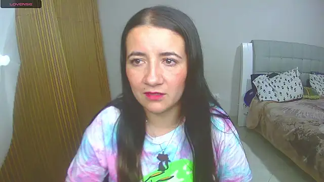 Snapshot of Dayanna_Smitt chatting on 12/28/24, 12:57 Dayanna Smitt online show from 12/28/24, 12:57