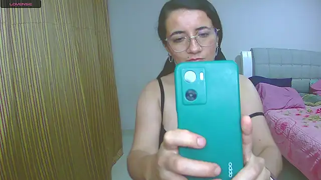 Snapshot of Dayanna_Smitt chatting on 03/02/25, 03:24 Dayanna Smitt online show from 03/02/25, 03:24