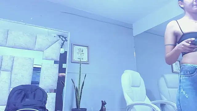 Sara Greey online show from 01/25/25, 07:07