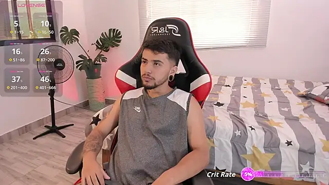 ftmphilip  online show from 10/21/25, 05:57