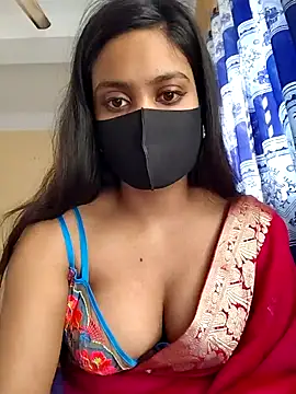 Snapshot of SimaRoy- chatting on 02/05/25, 08:00 SimaRoy- online show from 02/05/25, 08:00