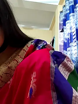 Snapshot of SimaRoy- chatting on 02/09/25, 04:25 SimaRoy- online show from 02/09/25, 04:25