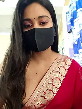 Snapshot of SimaRoy- chatting on 02/20/25, 05:01 SimaRoy- online show from 02/20/25, 05:01