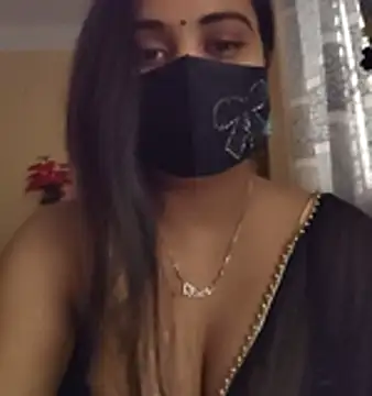 Snapshot of SimaRoy- chatting on 10/29/25, 12:57 SimaRoy- online show from 10/29/25, 12:57