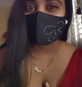 Snapshot of SimaRoy- chatting on 11/08/25, 01:17 SimaRoy- online show from 11/08/25, 01:17