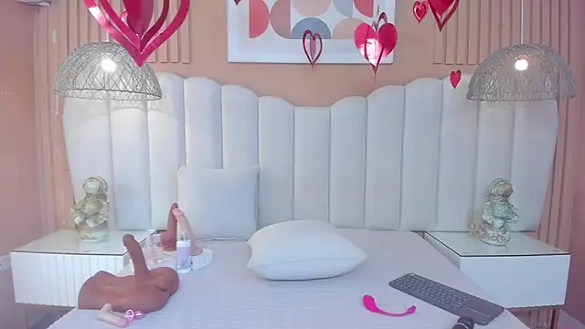 Sara Vanegas online show from 02/14/26, 11:51