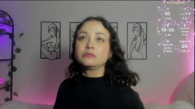 Megan Rodrigo online show from 03/06/25, 08:05