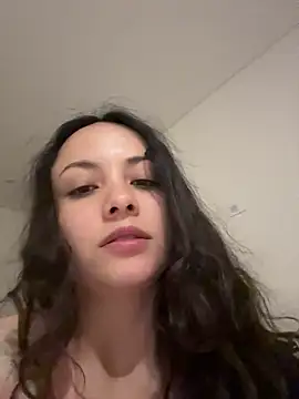 Megan Rodrigo online show from 06/24/26, 04:33