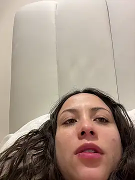Megan Rodrigo online show from 06/27/26, 05:45