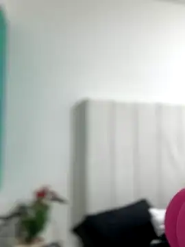 Amber Martins  online show from 10/08/25, 11:24