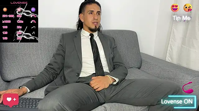 Tom blunt96 online show from 11/29/25, 11:19