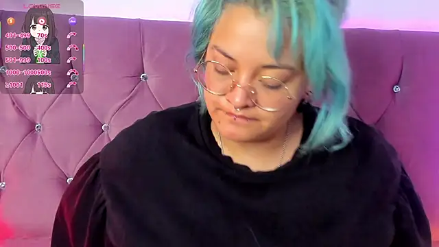 lucky-leah online show from 03/18/25, 06:36