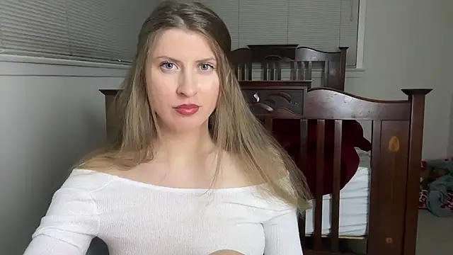 Snapshot of YUMIandbigWOLF chatting on 01/08/26, 04:15 YUMIandbigWOLF online show from 01/08/26, 04:15