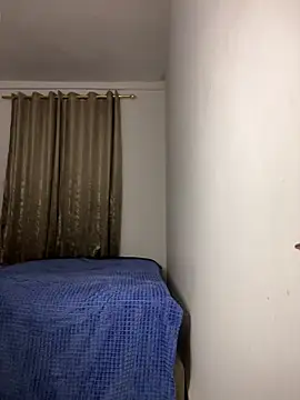 Snapshot of aya12aya chatting on 02/04/26, 11:20 aya12aya online show from 02/04/26, 11:20