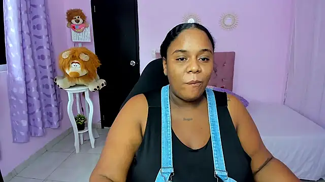 Snapshot of bbw_charlote chatting on 03/20/26, 12:21 bbw charlote online show from 03/20/26, 12:21