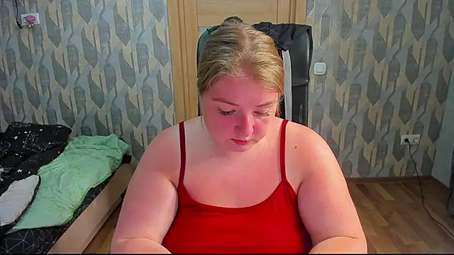 Snapshot of valery1610 chatting on 07/05/26, 08:38 valery1610 online show from 07/05/26, 08:38
