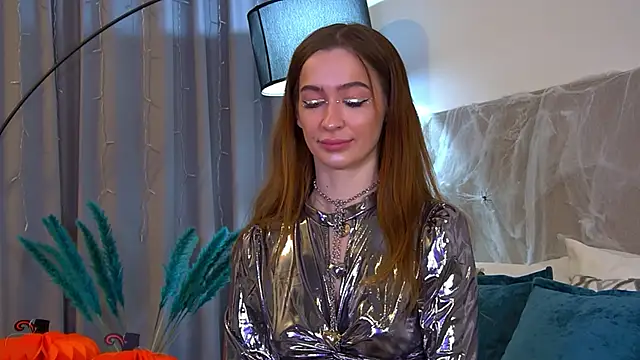 MarieKarma online show from 10/30/25, 06:19