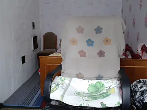 KittyyLaBeauty online show from 06/26/26, 02:49