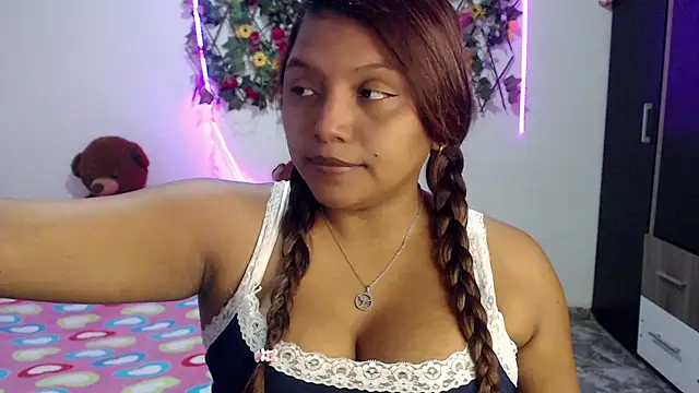 Snapshot of sexysusan4you chatting on 10/15/25, 08:09 sexysusan4you online show from 10/15/25, 08:09