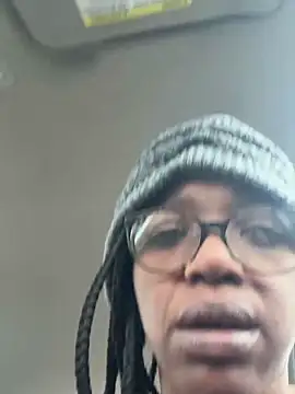 Snapshot of JordanSilk chatting on 01/03/25, 08:54 JordanSilk online show from 01/03/25, 08:54