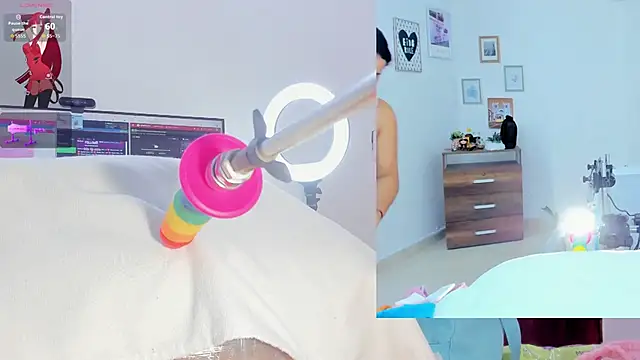 Daki Ume  online show from 10/18/25, 02:47