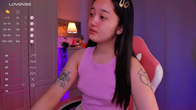 FreyaRaya online show from 01/08/25, 09:53