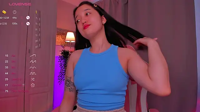 FreyaRaya online show from 02/01/25, 08:50