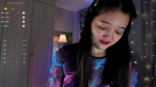 FreyaRaya online show from 03/09/25, 08:51