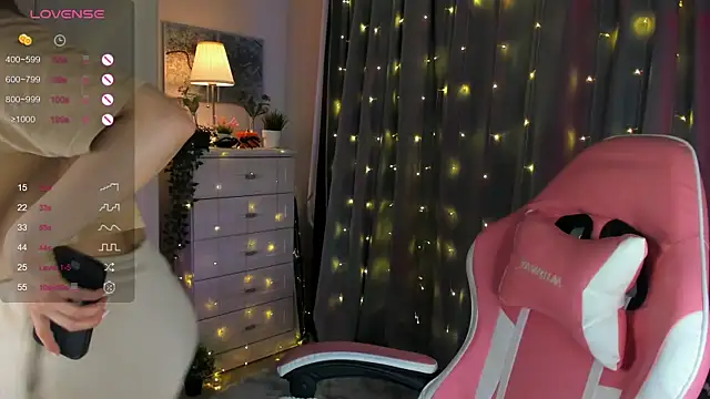 FreyaRaya online show from 03/13/25, 08:26