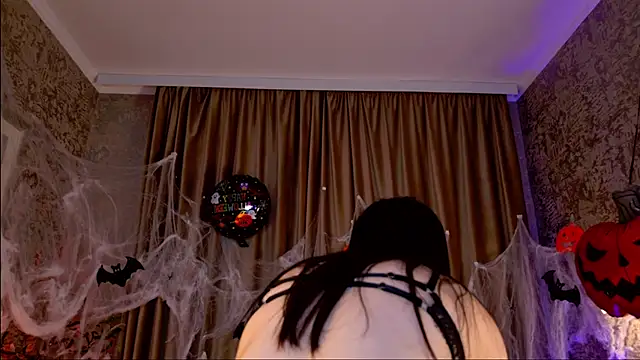 FreyaRaya online show from 11/02/25, 02:58