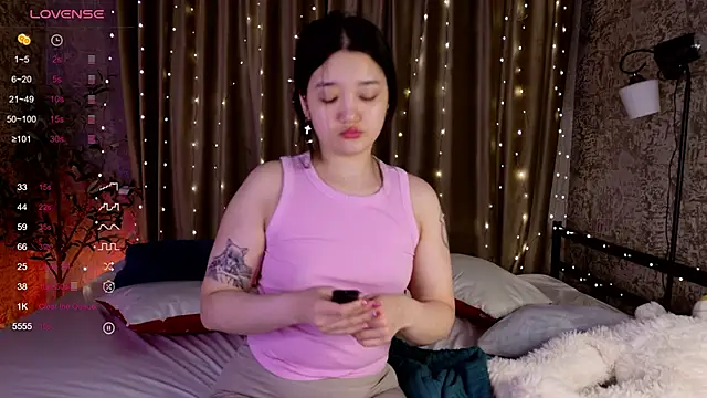 Snapshot of FreyaRaya chatting on 02/08/26, 03:10 FreyaRaya online show from 02/08/26, 03:10