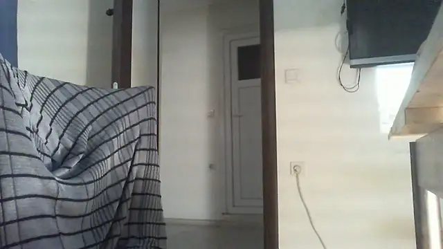 Snapshot of thekeys chatting on 05/11/26, 02:45 thekeys online show from 05/11/26, 02:45