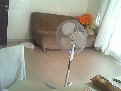 Snapshot of thekeys chatting on 08/02/26, 01:42 thekeys online show from 08/02/26, 01:42
