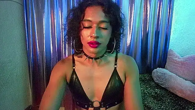 angelsdustxxx online show from 06/05/26, 06:52