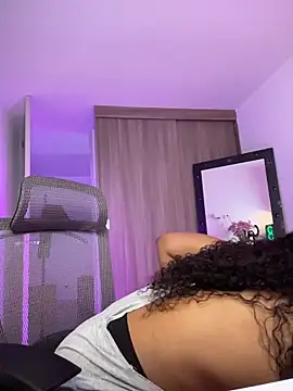 Snapshot of evangeline_ch chatting on 02/24/26, 01:20 evangeline ch online show from 02/24/26, 01:20