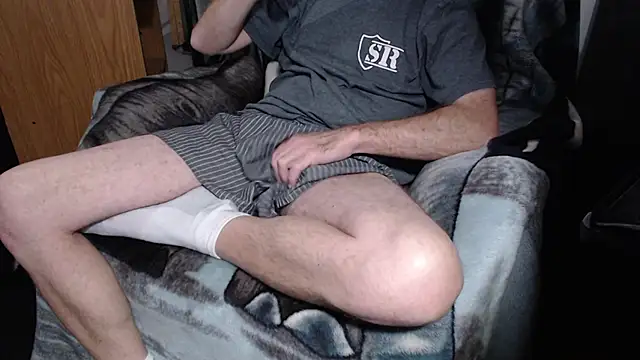 froy4986 online show from 12/26/24, 04:32