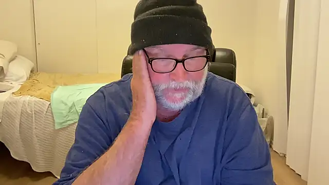 Drummajor online show from 12/16/24, 06:21