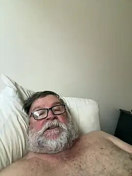 Snapshot of Drummajor chatting on 03/24/26, 12:15 Drummajor online show from 03/24/26, 12:15